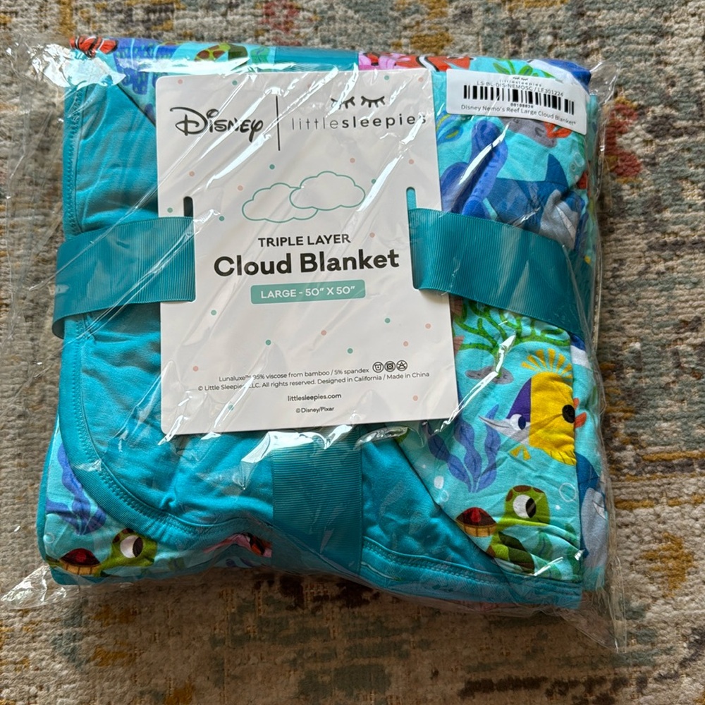 NIB Little Sleepies Nemo Cloud Blanket